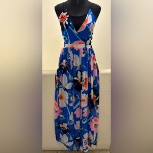 Express V-Neck Floral Dress Cutout
